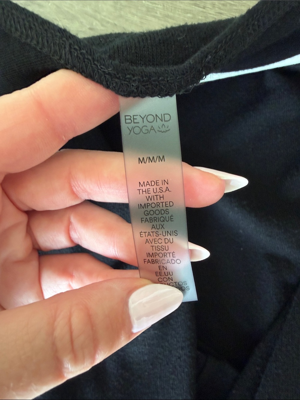 Beyond Yoga Black Long Sleeve Cropped Top - Picture 4 of 5